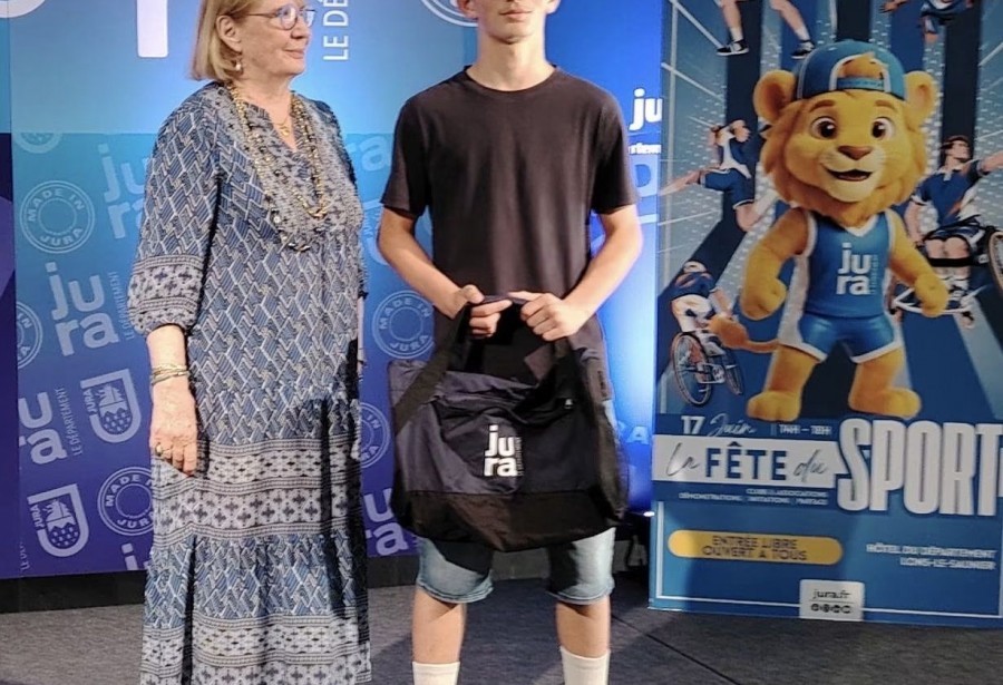 Remise de récompense du Conseil Départemental